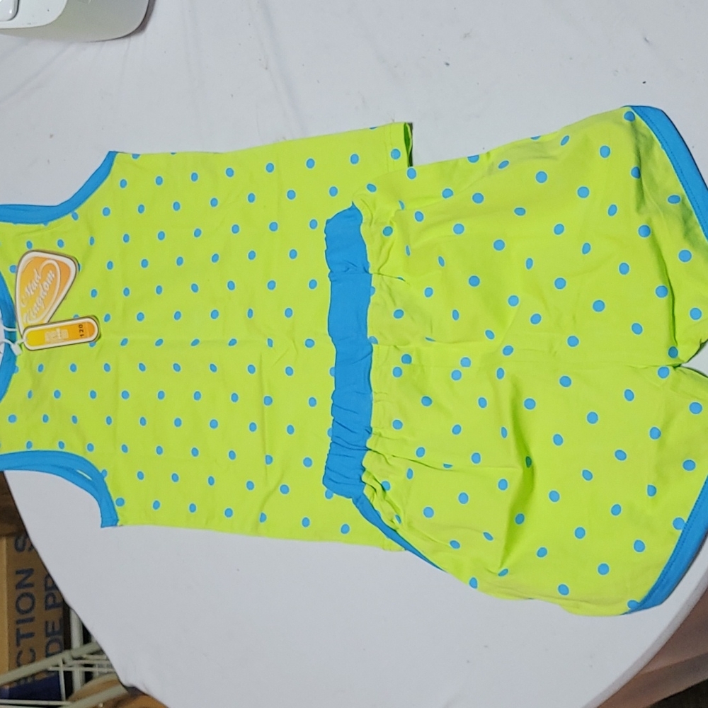 GIRLS SHORT & SHIRT SET